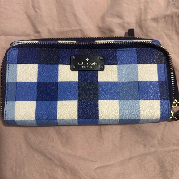 kate spade Handbags - Kate Spade Grove Street Anita wallet